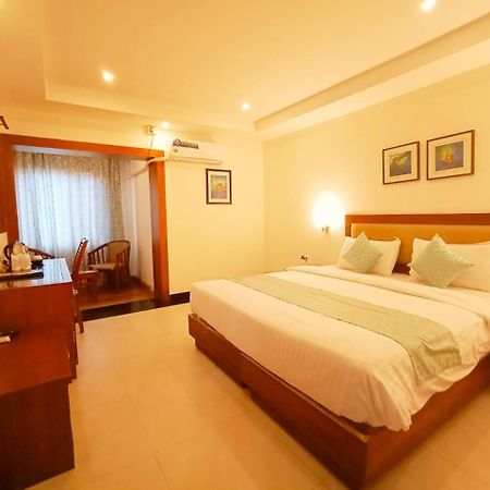Hill Palace Hotel & Spa Kochi Dış mekan fotoğraf