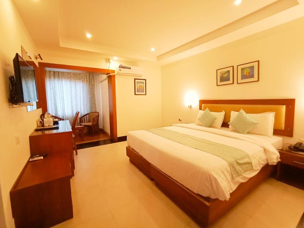 Hill Palace Hotel & Spa Kochi Dış mekan fotoğraf