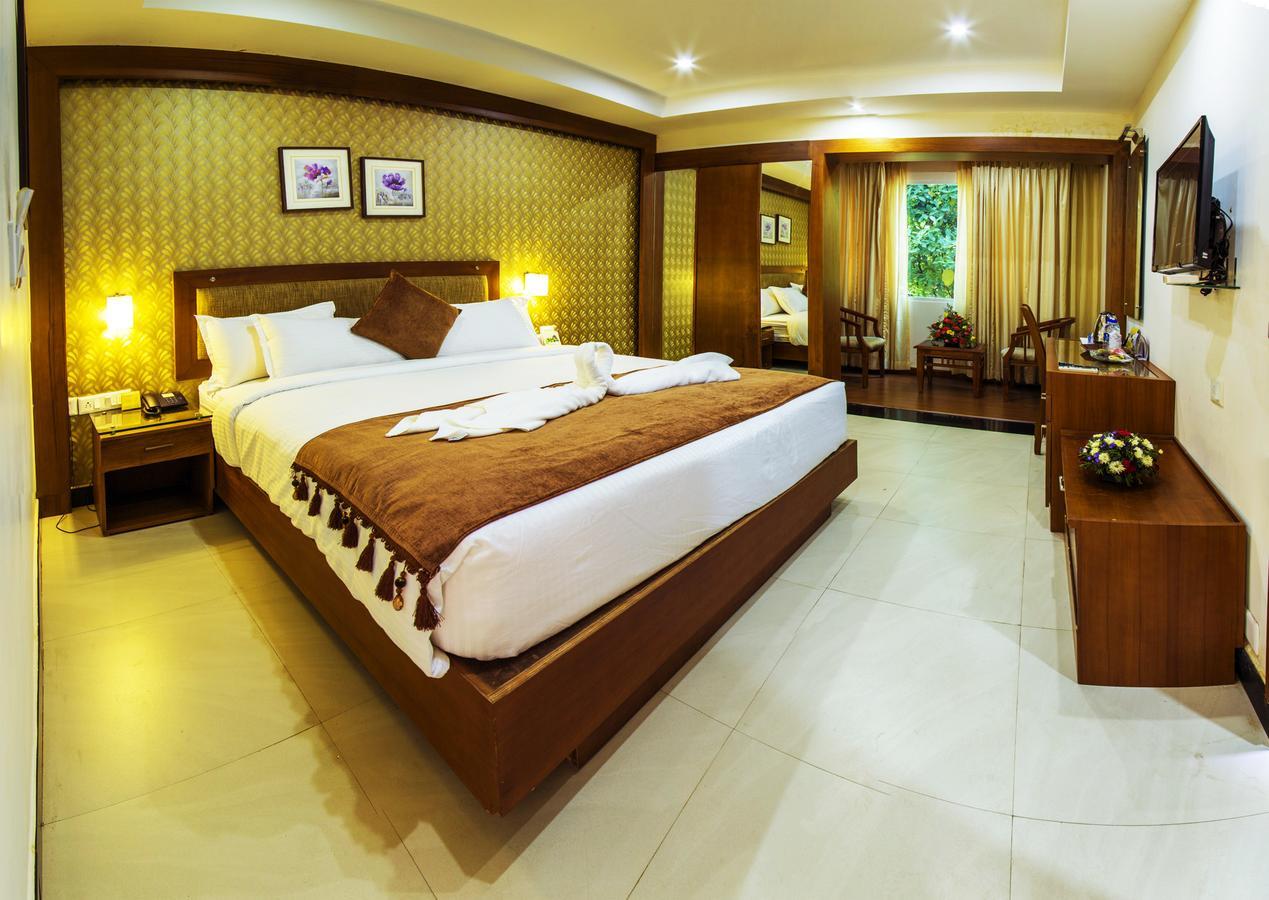 Hill Palace Hotel & Spa Kochi Dış mekan fotoğraf
